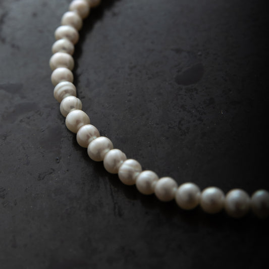 Classic Pearl Necklace